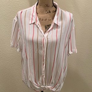 Women’s American Eagle Outfitters Button Up Short Sleeve Top